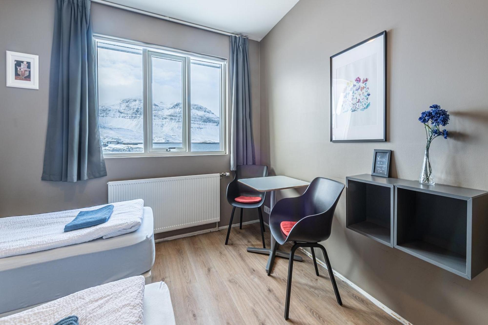 Stoeth Guesthouse And Apartments Grundarfjordur Exterior photo